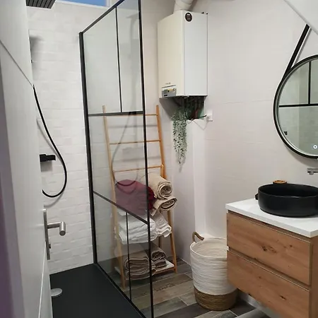 Maison Charmante A 2 Min De La De Petit Philippe 格拉夫林